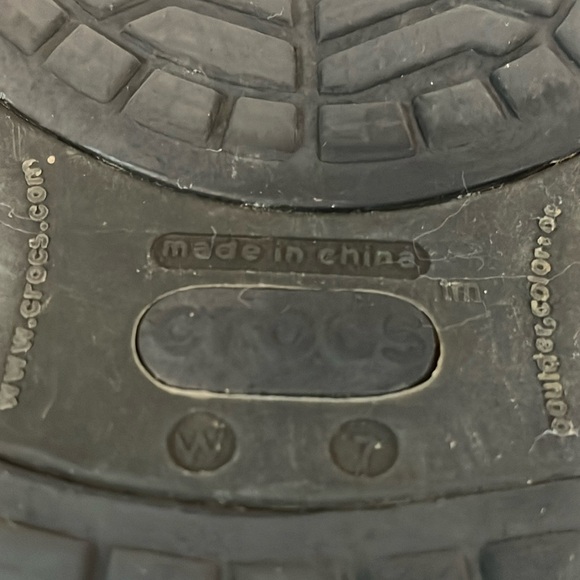 Crocs Flop Flops Women's black- Stylish size 7 - Picture 11 of 11